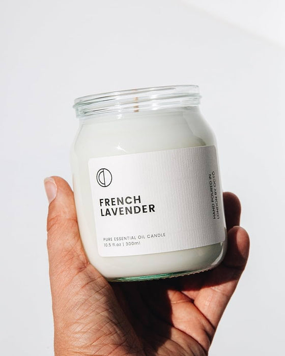 Clear jar candle