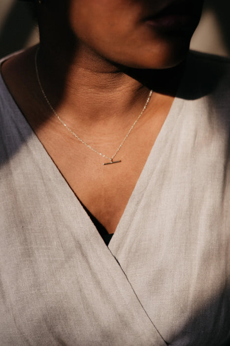 Sterling silver minimal bar necklace